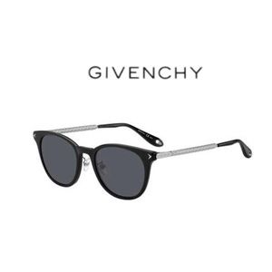 NEW Givenchy sunglasses 🕶